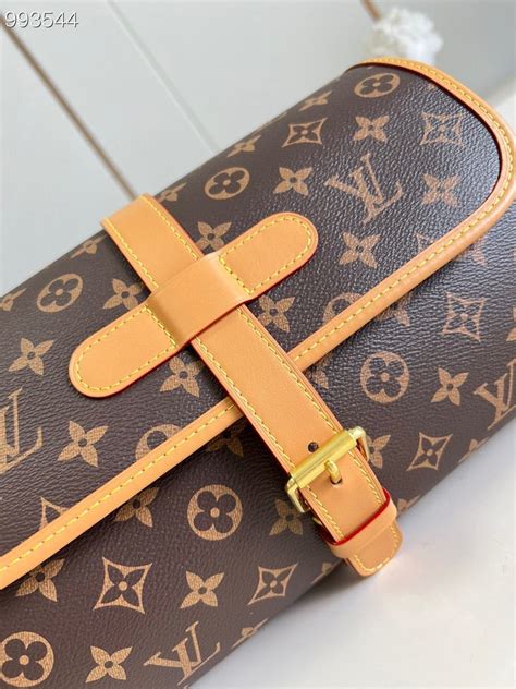 Louis Vuitton Marne Shoulder Bag 30cm Monogram Canvas Leather Spring