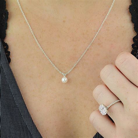 What Does A Single Pearl Necklace Mean Pearls For Men