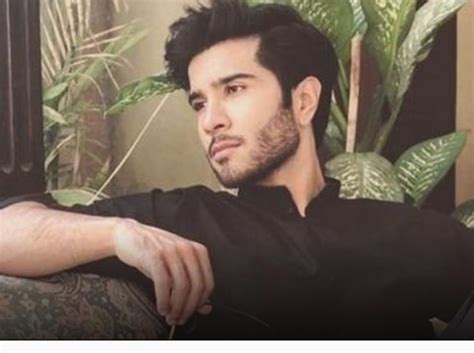 Feroze Khan Shares A Reality Check With His Fans Reviewitpk