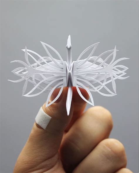 Paper Artist Creates 1000 Elaborate Origami Cranes And Counting