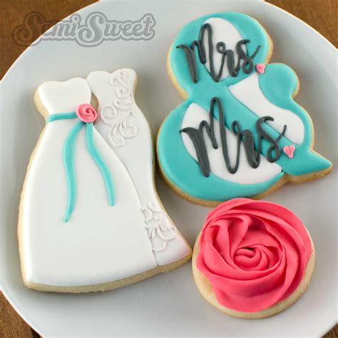 How To Make Wedding Couple Cookies