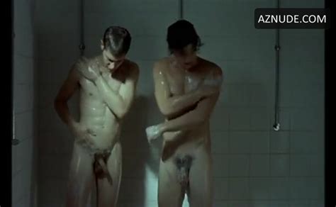 Johan Libereau Pierre Perrier Penis Shirtless Scene In Cold Showers