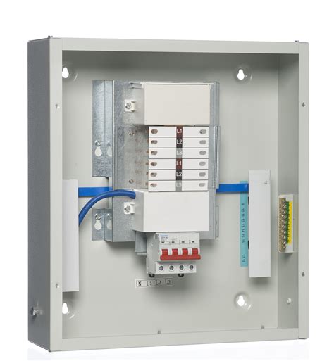 3 phase distribution board layout and wiring diagram / three phase db wiring with new color code. Europa TPN Distribution Boards 3 Phase with 125A Incomers ...