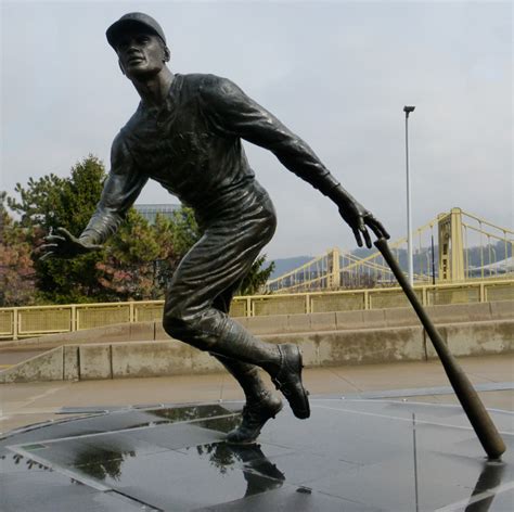 Where to find roberto clemente collectibles memorabilia? Pittsburgh Murals and Public Art: Roberto Walker Clemente ...