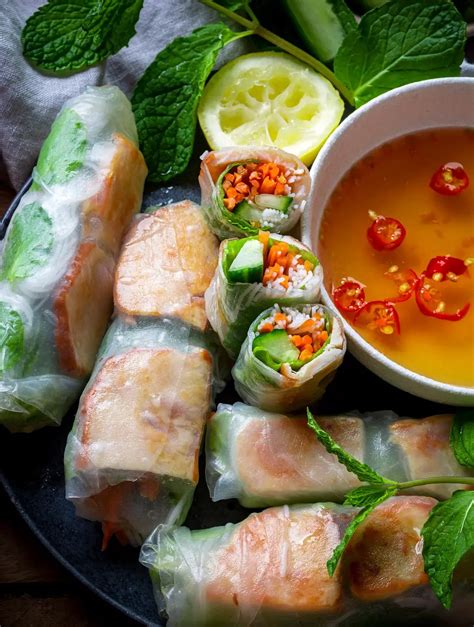 Fresh Smoked Chicken Spring Rolls Cooking With Lei