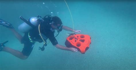 Feature Packed Seasam Autonomous Underwater Drone Works Wirelessly And