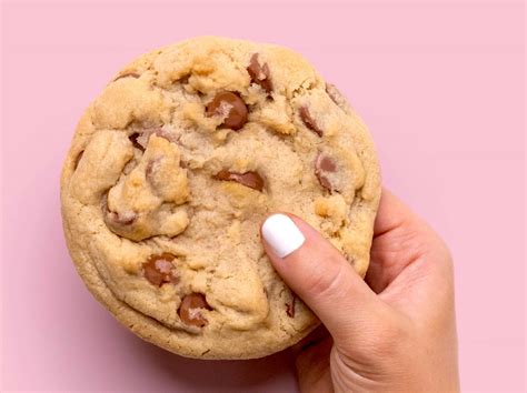Crumbl Cookies Is Coming To Bayshore