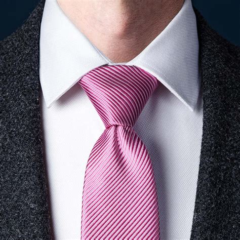 How To Tie A Necktie Different Ways Of Tying A Tie