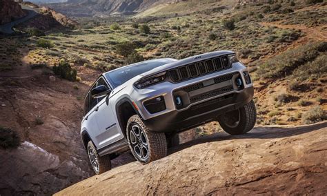 2022 Jeep Grand Cherokee First Look