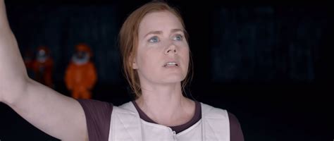 Linguistics professor louise banks leads an elite team of investigators when gigantic spaceships touchdown in 12 locations around the world. Amy Adams negotiates with aliens in 'Arrival' trailer ...