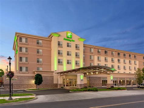 Hotel in Yakima | Holiday Inn Yakima Hotel