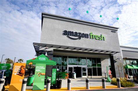 Amazon Fresh opens its first Long Beach store - Press Telegram