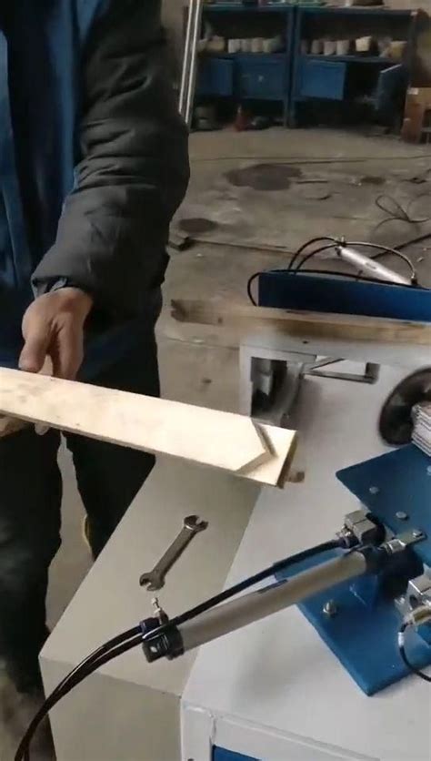 Видео деревянное соединение Деревообработка Приспособления для