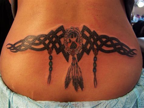 Dreamcatcher tattoos are a special type of tattoos that people who have them on have strong dreamcatcher designs being way too personal, one will choose designs that represents what. Dreamcatcher Tattoos Designs, Ideas and Meaning | Tattoos ...