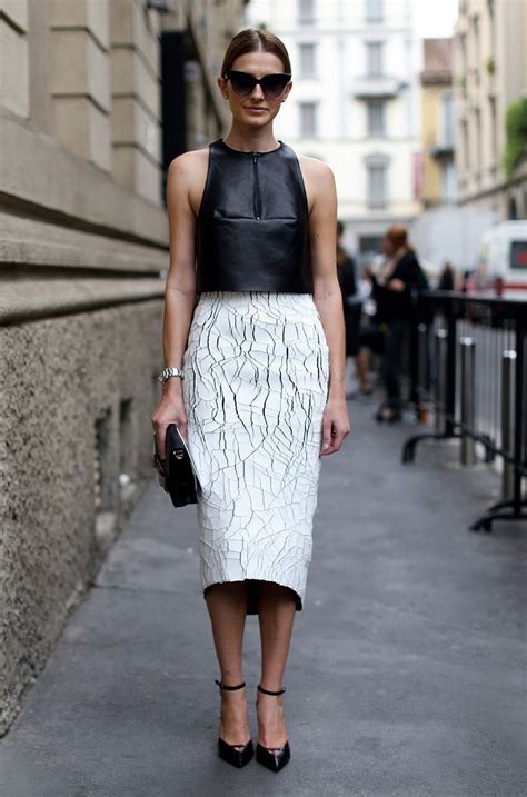 Midi Skirts Styles To Try On This Year 2022