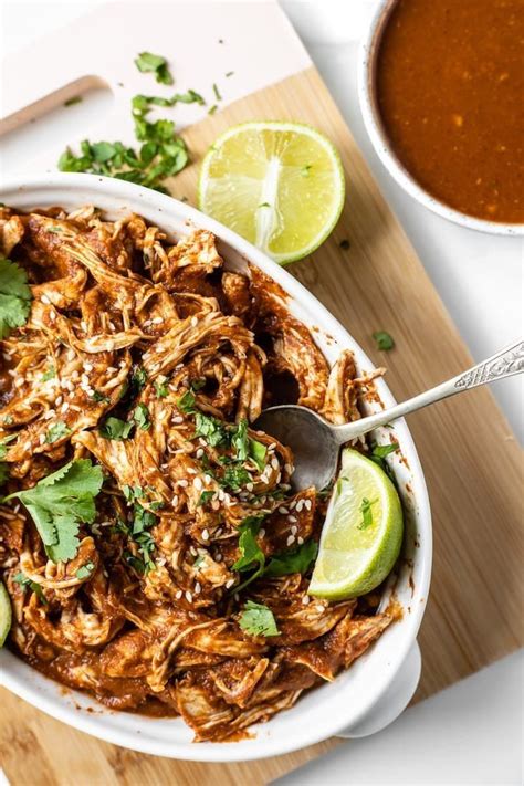 Would probably not even brown chicken first just throw it in with butter and let it cook like two hours before adding in alfredo. Keto Slow Cooker Chicken Mole | Recipe | Slow cooker ...