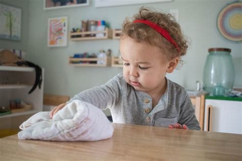 Dusting - Northwest Montessori Preschool