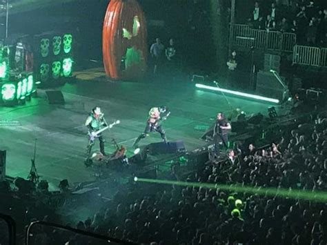 Misfits Madison Square Garden Show Delivers Punk Rock Spectacle