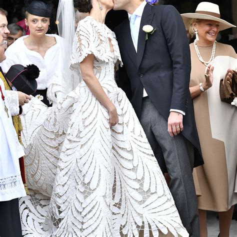 Royal Wedding Dresses Meghan Markle S Wedding Dress And Its Place In