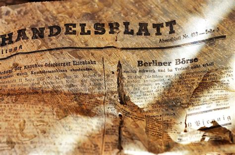 De000a3e5tk5) wird zum nennbetrag von 1.000 euro ausgegeben und hat eine laufzeit von fünf jahren. Börse Wallpaper Hd : Borse Abbigliamento Calzature E ...