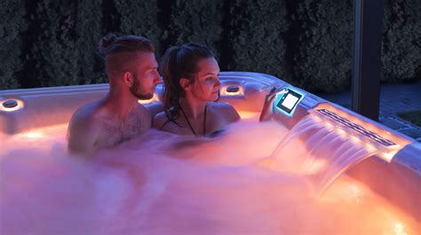 Hot Tub Date Night Ideas For Valentines Day Wellis New England