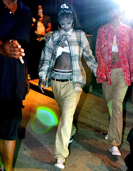 Rihanna Dresses As Zombie For Halloween Shares Topless Before Photo