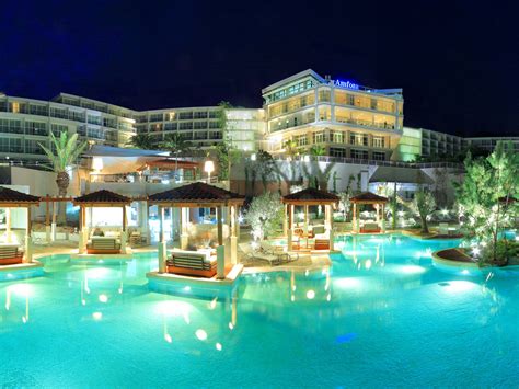 Kwatery nad morzem destynacji na istria, kvarner, w dalmacja i w wyspy w chorwacji. Hotel Amfora, Hvar, Chorwacja - Adriatyk.com.pl