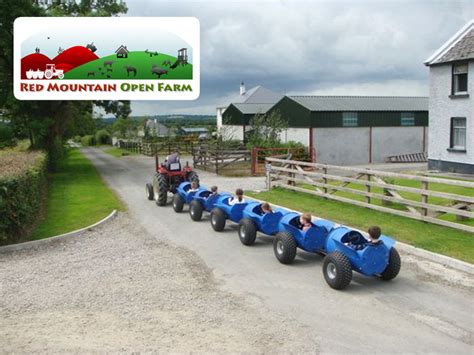 Red Mountain Open Farm Dayoutie