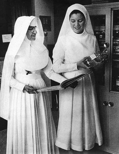nuns in traditional habits telegraph
