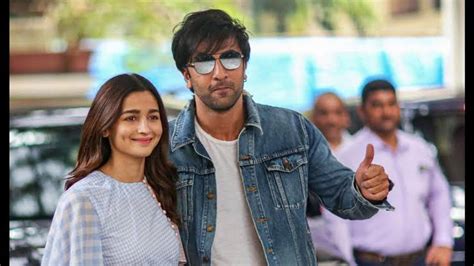 Watch Ranbir Kapoor Flaunts Clean Shaven Look As He Poses With Alia Bhatt While Jetting Off To