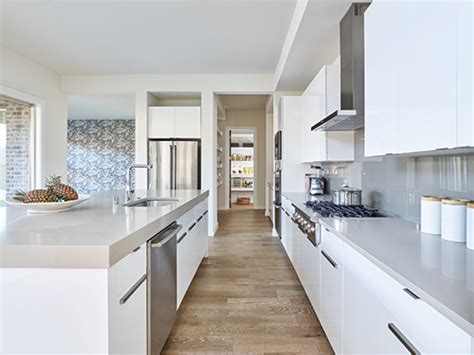 The builders that construct homes under the brand of megatel homes offer a variety of quality homes and the information that is provided herein, including printed material and all information available on the website for megatel homes does not guarantee that your home will be constructed by megatel. MainVue Homes | New Home Builder in Dallas Fort-Worth, Texas