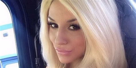 Courtney Stodden Is Literally Busting Out Of Her Bikini Huffpost