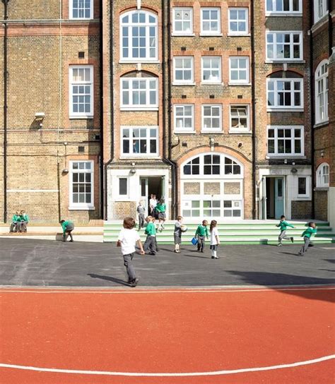 The Design Of Outdoor Space For Year 2 At Hargrave Park School London