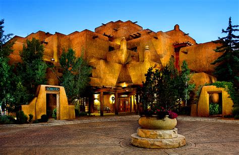 It lies in the northern rio grande valley at 6,996 feet (2,132 metres) above sea level, at the foot of the sangre de cristo mountains. We Visit the Inn and Spa at Loretto in Santa Fe, New Mexico | The Roaming Boomers