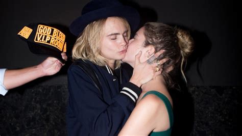 Cara Delevingne And Ashley Benson Not Married Despite Report Claiming