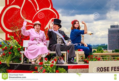 Portland Grand Floral Parade 2016 Editorial Stock Photo Image Of