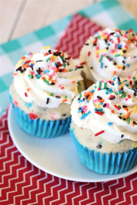 Gluten Free Vegan Funfetti Cupcakes Sarah Bakes Gluten Free