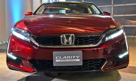 Hondas Clarity Fuel Cell Vehicle To Hit The Streets Of California Next