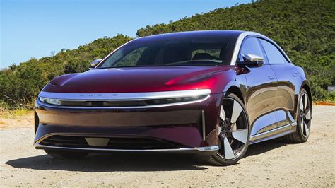 2022 Lucid Air Grand Touring First Drive Electric Upstart Leads The Pack