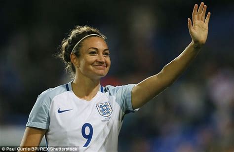 Jodie Taylor Admits She Is Open To Move Abroad Daily Mail Online
