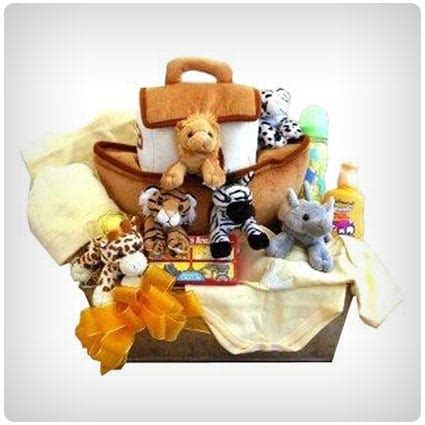 Here, our favorite custom baby items, toys, clothes and gear. 50 Brilliant Baby Gift Baskets for New Parents - Dodo Burd