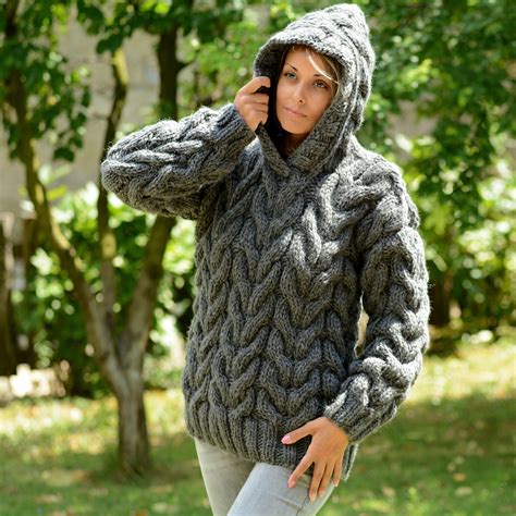 Cable Knitted Chunky 100 Pure Wool Hooded Sweater Dark Grey