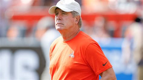 Report Browns Ol Coach Bill Callahan Agrees To Extension