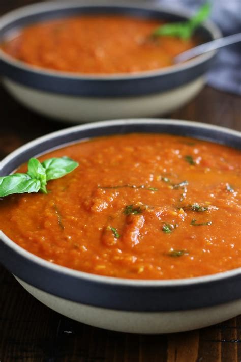 How To Make Divine And Easy Homemade Tomato Basil Soup