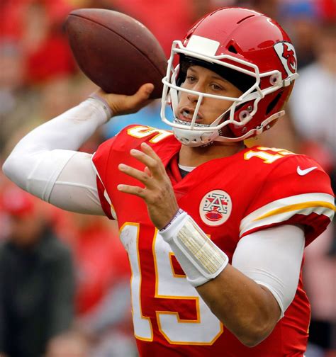 The inside story of how patrick mahomes landed with the chiefs. Brady, Pats await 'future of the league' in Chiefs' Mahomes