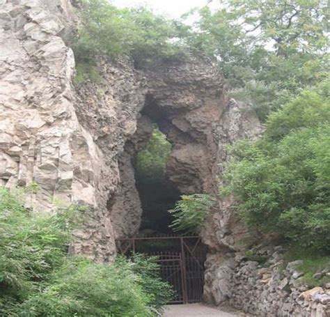 The Peking Man At Zhoukoudian Cave