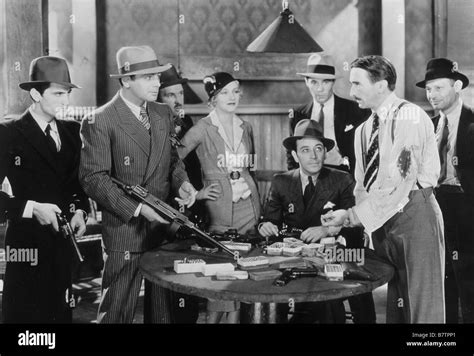 Scarface 1932 George Raft Black And White Stock Photos And Images Alamy
