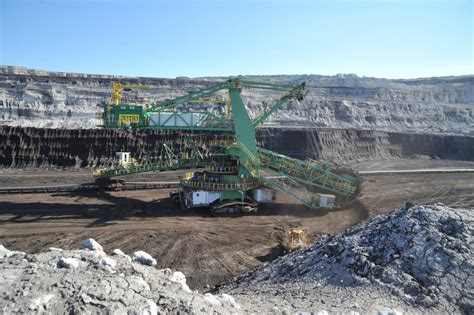 W marcu 2020 roku kopalnia turów otrzymała przedłużenie koncesji na wydobycie o 6 kolejnych lat. Kopalnia Turów pracuje już 70 lat - BiznesAlert.pl