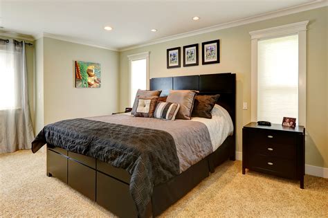 Ask A Pro Qanda Staging Small Bedrooms For Sale Better Homes And