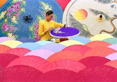 Woman Painting Umbrellas Bo Sang Umbrella Village Chiang Mai Northern Thailand Asia By